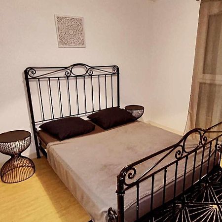 Joli Appartement Авіньйон Екстер'єр фото